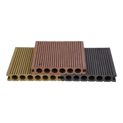 Bom preço Modern Outdoor WPC Decking Resistente a arranhões Composite Decking para jardins Terraços Caminhos Impermeável Antiderrapante Liso escovado on-line